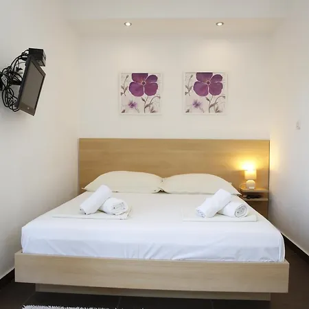 Гостевой дом Lorenta Near The