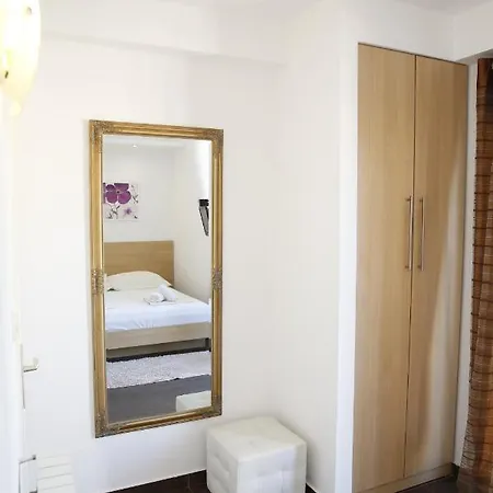 Guest house Lorenta 3*
