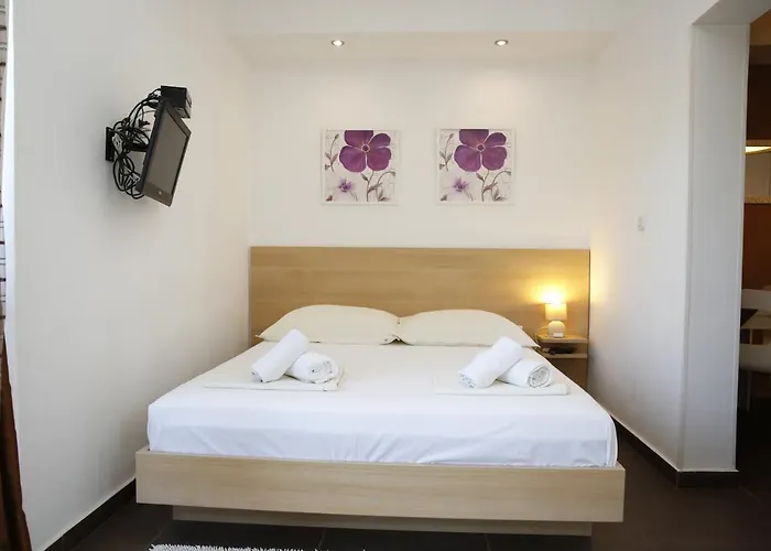 ゲストハウス Lorenta Near The