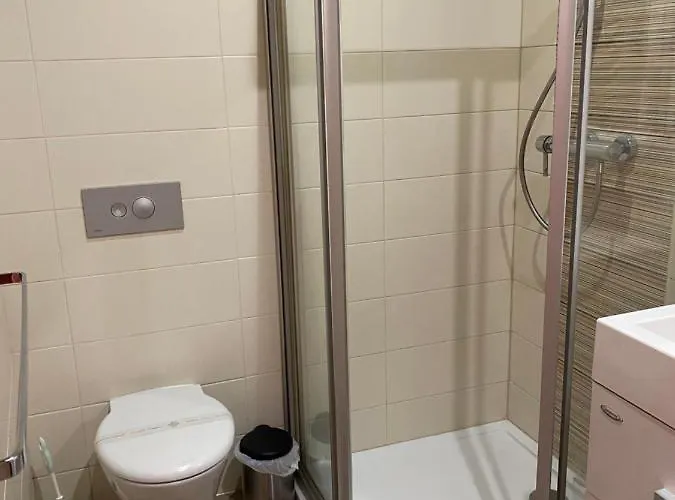 ゲストハウス Lorenta Near The