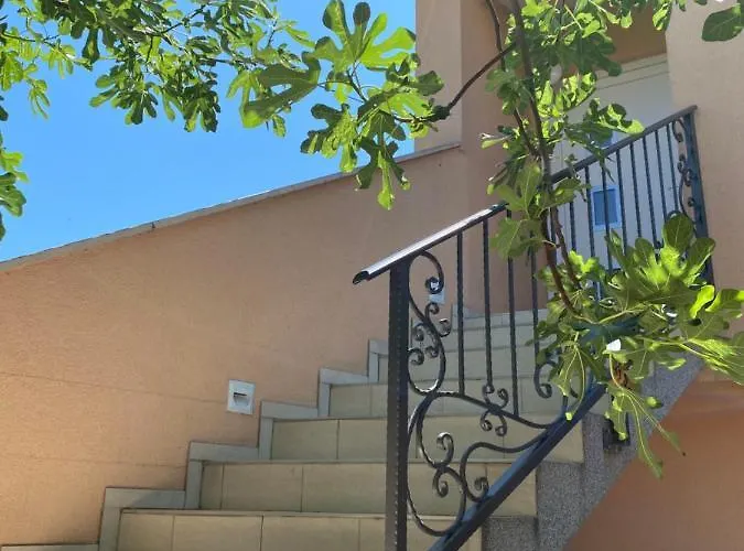 Lorenta Near The ヴォディツェ