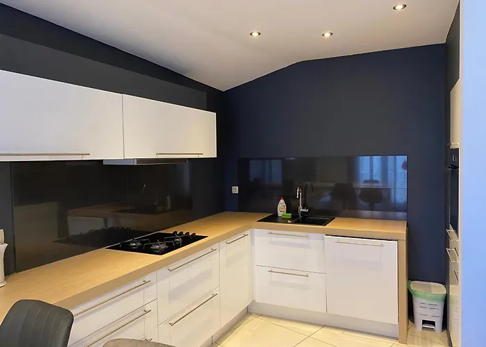 Lorenta Near The ゲストハウス 3*