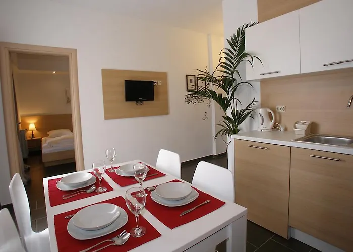 ゲストハウス Lorenta Near The