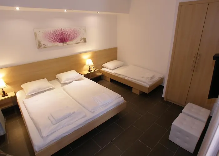 ゲストハウス Lorenta Near The ヴォディツェ